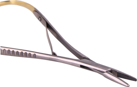 Igłotrzymacz chirurgiczny Mathieu TC, prosty 17 cm
